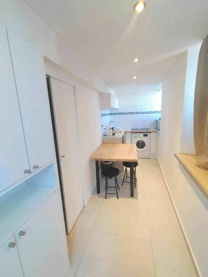 Appartement Superbe F1 En Bord Du *